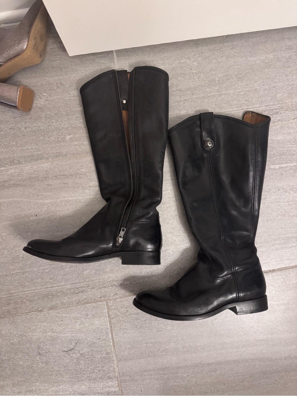 Frye Black Leather Knee-High Zip Riding Boots